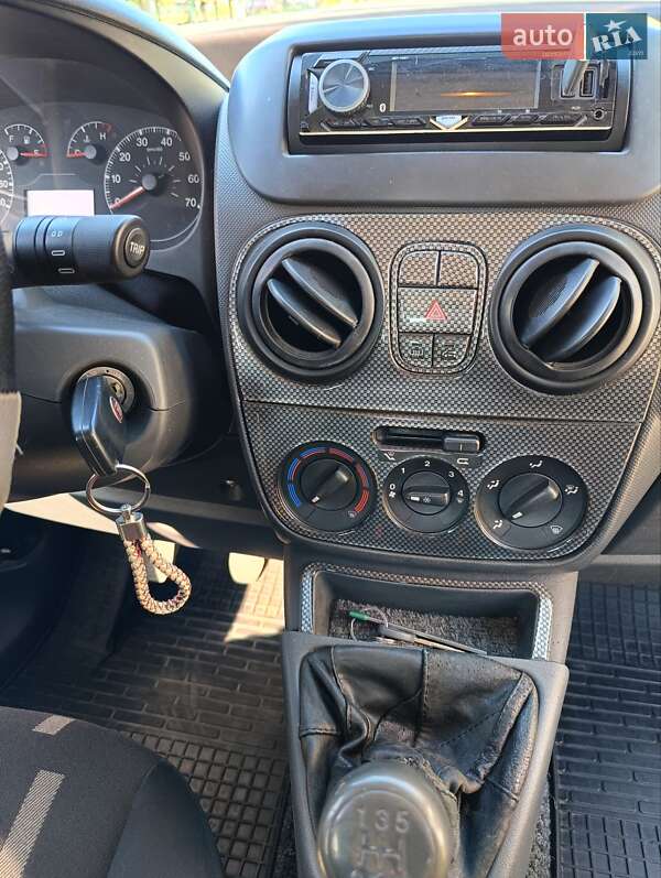 Минивэн Fiat Fiorino 2008 в Городне фото 18 Минивэн Fiat Fiorino 2008 в Городне