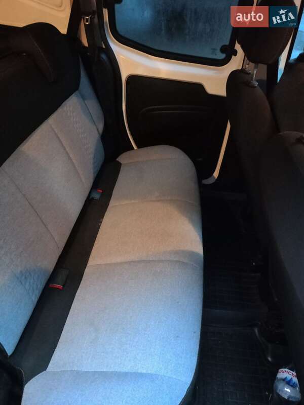 Мінівен Fiat Fiorino 2017 в Запоріжжі фото 7 Мінівен Fiat Fiorino 2017 в Запоріжжі