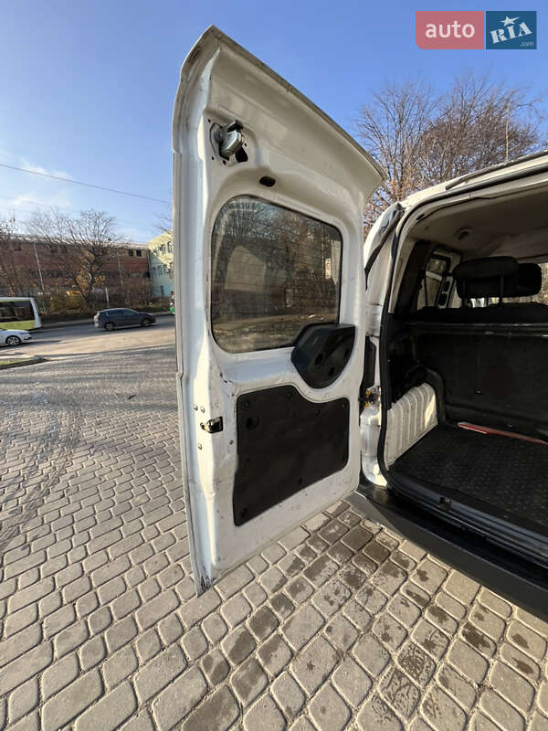 Минивэн Fiat Fiorino 2010 в Львове фото 31 Минивэн Fiat Fiorino 2010 в Львове