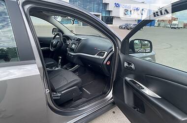 Внедорожник / Кроссовер Fiat Freemont 2011 в 