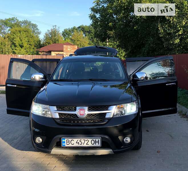Позашляховик / Кросовер Fiat Freemont 2015 в Львові