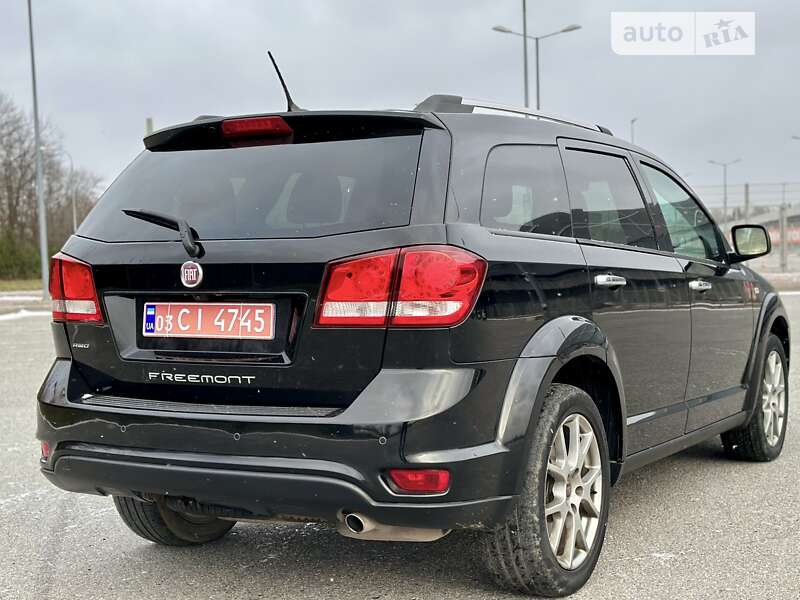 Внедорожник / Кроссовер Fiat Freemont 2012 в Львове