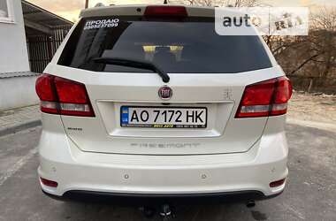 Внедорожник / Кроссовер Fiat Freemont 2015 в 