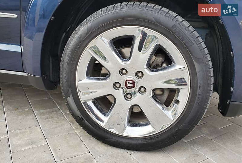 Внедорожник / Кроссовер Fiat Freemont 2013 в Каменец-Подольском