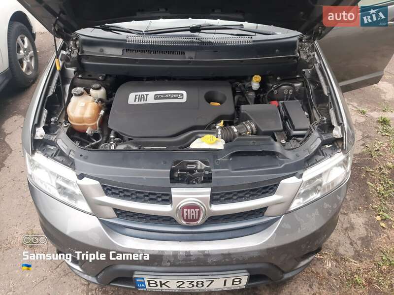 Внедорожник / Кроссовер Fiat Freemont 2013 в Нововолынске фото 7 Внедорожник / Кроссовер Fiat Freemont 2013 в Нововолынске