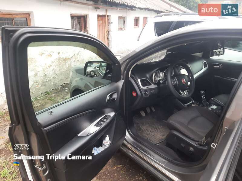 Внедорожник / Кроссовер Fiat Freemont 2013 в Нововолынске фото 9 Внедорожник / Кроссовер Fiat Freemont 2013 в Нововолынске