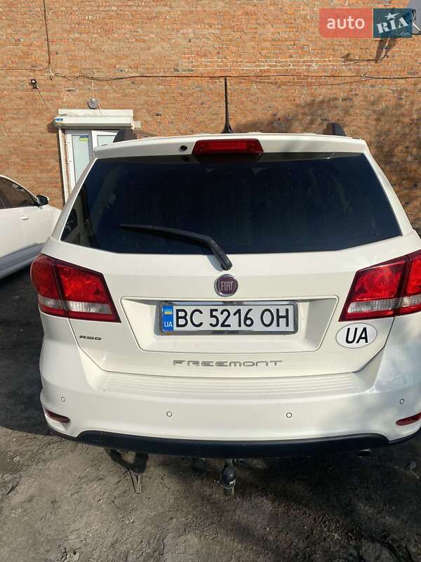 Позашляховик / Кросовер Fiat Freemont 2012 в Львові