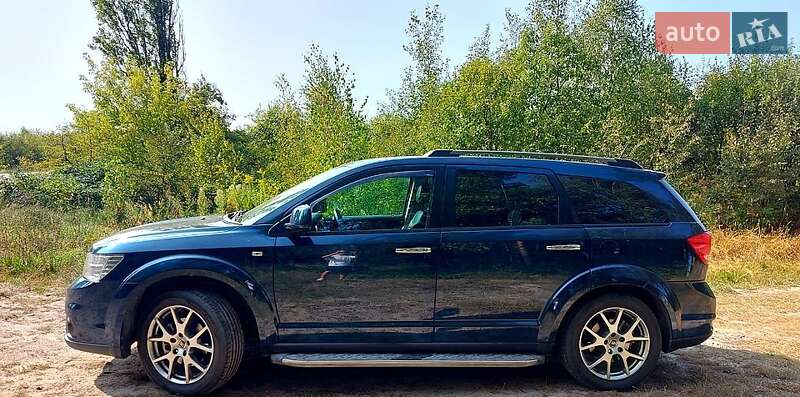 Позашляховик / Кросовер Fiat Freemont 2013 в Сарнах