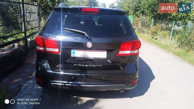 Внедорожник / Кроссовер Fiat Freemont 2011 в Ровно фото 3 Внедорожник / Кроссовер Fiat Freemont 2011 в Ровно