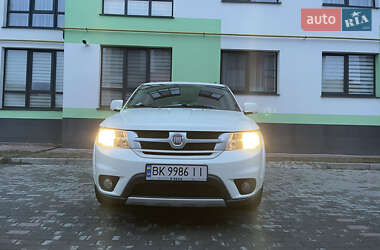 Внедорожник / Кроссовер Fiat Freemont 2011 в 