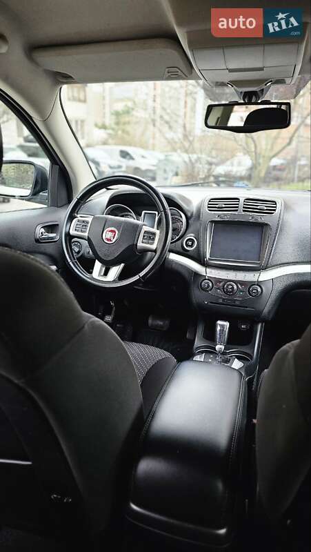 Позашляховик / Кросовер Fiat Freemont 2014 в Києві