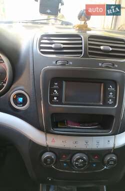 Внедорожник / Кроссовер Fiat Freemont 2011 в 