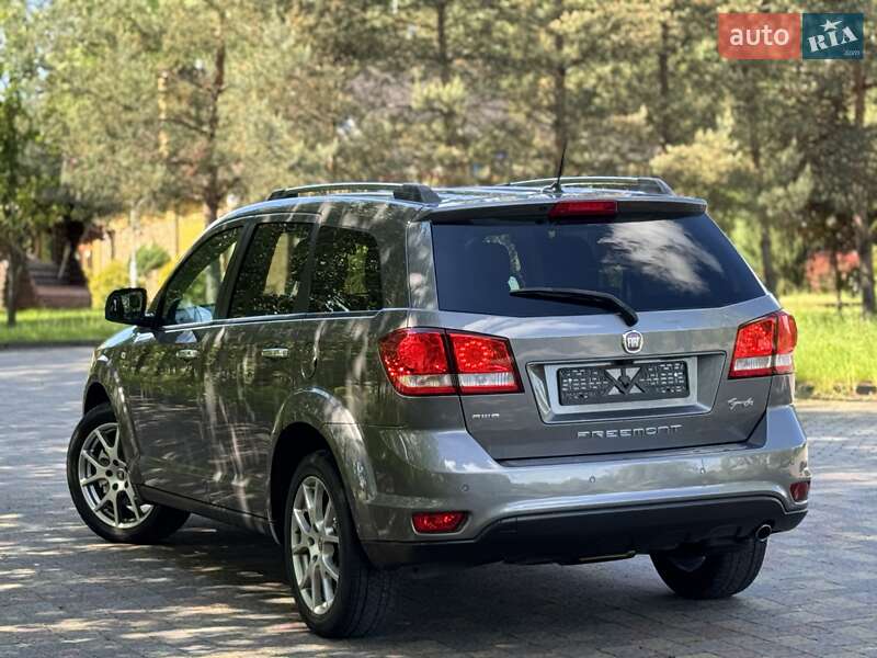 Внедорожник / Кроссовер Fiat Freemont 2014 в Дрогобыче