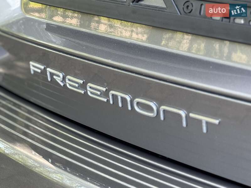 Внедорожник / Кроссовер Fiat Freemont 2014 в Дрогобыче