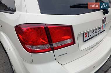 Внедорожник / Кроссовер Fiat Freemont 2013 в 
