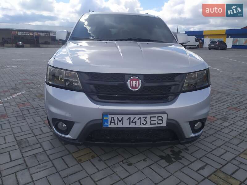 Внедорожник / Кроссовер Fiat Freemont 2014 в Житомире