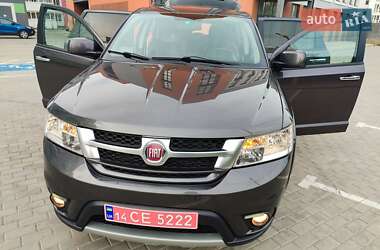 Внедорожник / Кроссовер Fiat Freemont 2014 в 