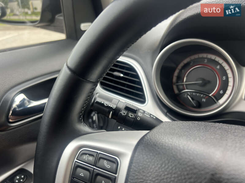 Внедорожник / Кроссовер Fiat Freemont 2014 в Львове