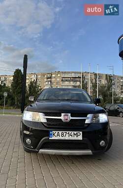 Внедорожник / Кроссовер Fiat Freemont 2013 в 