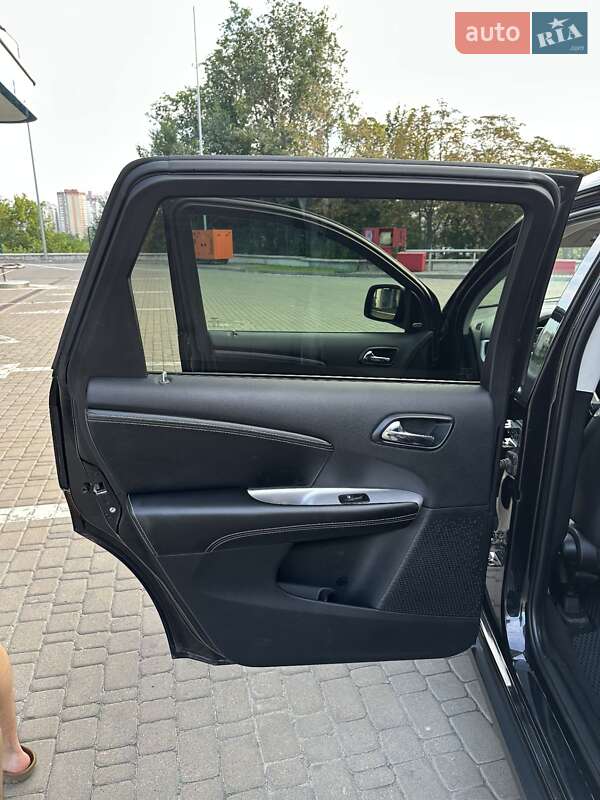 Внедорожник / Кроссовер Fiat Freemont 2013 в Киеве фото 23 Внедорожник / Кроссовер Fiat Freemont 2013 в Киеве