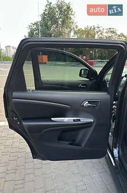 Внедорожник / Кроссовер Fiat Freemont 2013 в 