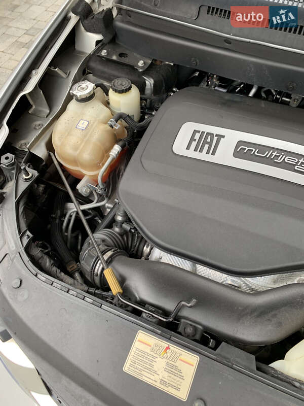 Внедорожник / Кроссовер Fiat Freemont 2014 в Житомире