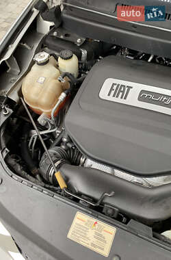 Внедорожник / Кроссовер Fiat Freemont 2014 в 