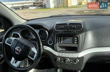 Внедорожник / Кроссовер Fiat Freemont 2012 в 