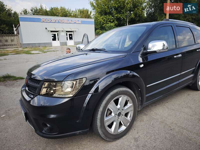 Внедорожник / Кроссовер Fiat Freemont 2012 в 