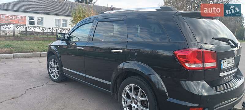 Внедорожник / Кроссовер Fiat Freemont 2012 в Нововолынске