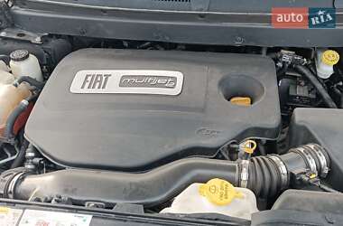 Внедорожник / Кроссовер Fiat Freemont 2012 в 
