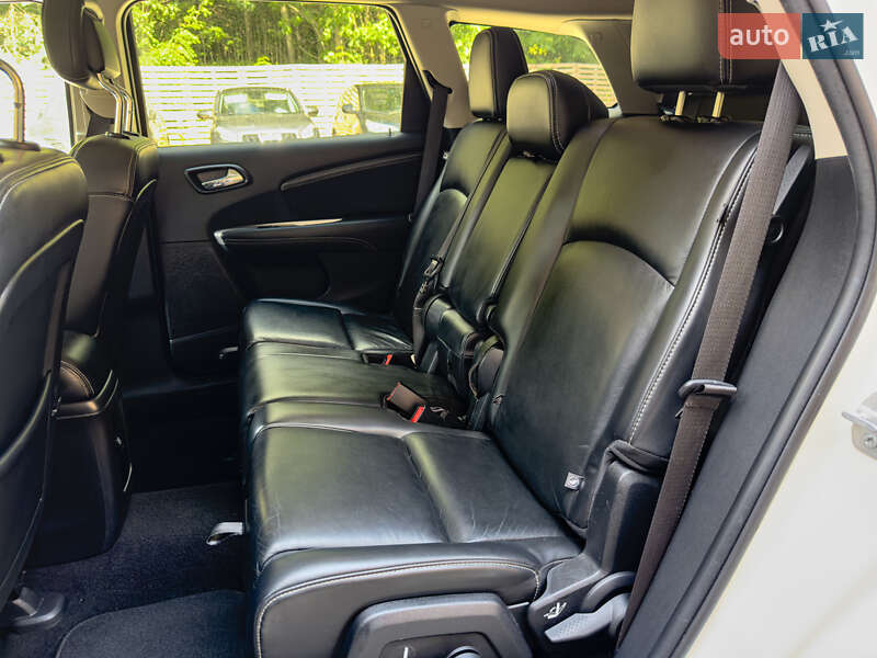 Позашляховик / Кросовер Fiat Freemont 2015 в Бродах