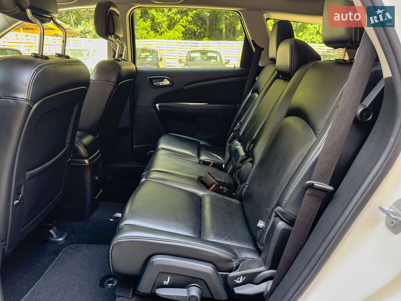 Позашляховик / Кросовер Fiat Freemont 2015 в Бродах