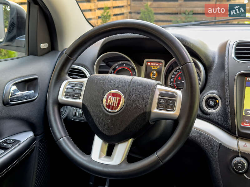 Позашляховик / Кросовер Fiat Freemont 2015 в Бродах