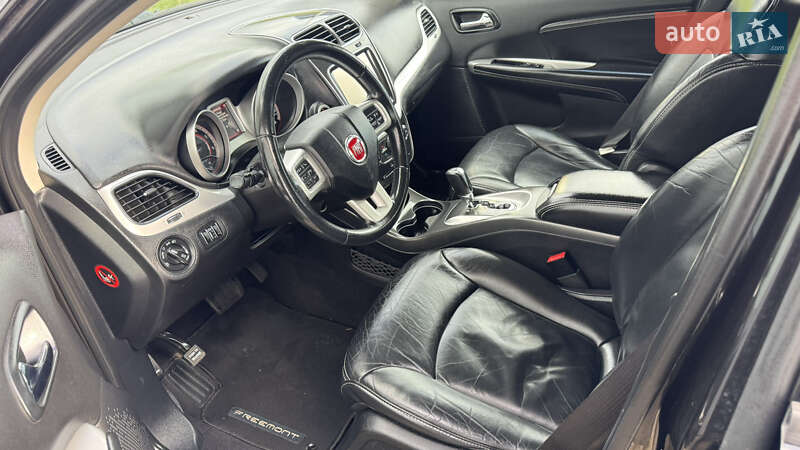 Позашляховик / Кросовер Fiat Freemont 2014 в Києві фото 7 Позашляховик / Кросовер Fiat Freemont 2014 в Києві