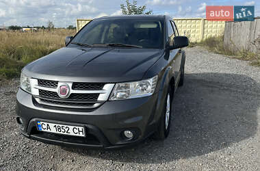 Внедорожник / Кроссовер Fiat Freemont 2014 в 