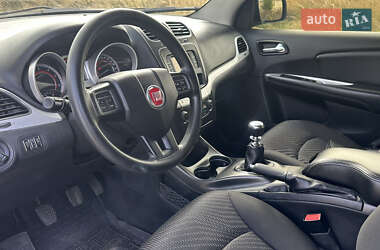 Внедорожник / Кроссовер Fiat Freemont 2014 в 