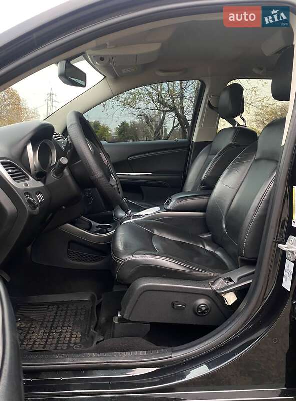 Внедорожник / Кроссовер Fiat Freemont 2015 в Днепре фото 15 Внедорожник / Кроссовер Fiat Freemont 2015 в Днепре