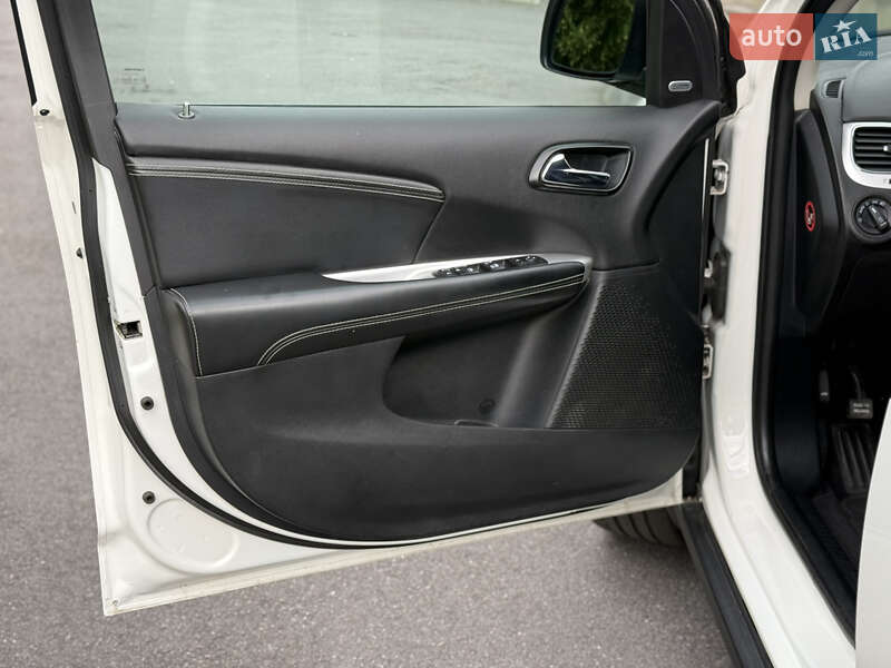 Внедорожник / Кроссовер Fiat Freemont 2014 в Виннице фото 42 Внедорожник / Кроссовер Fiat Freemont 2014 в Виннице