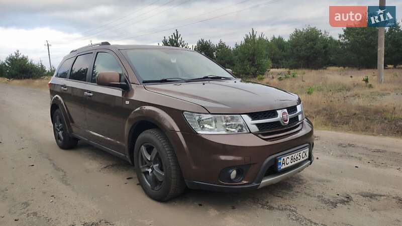 Внедорожник / Кроссовер Fiat Freemont 2012 в Вараше