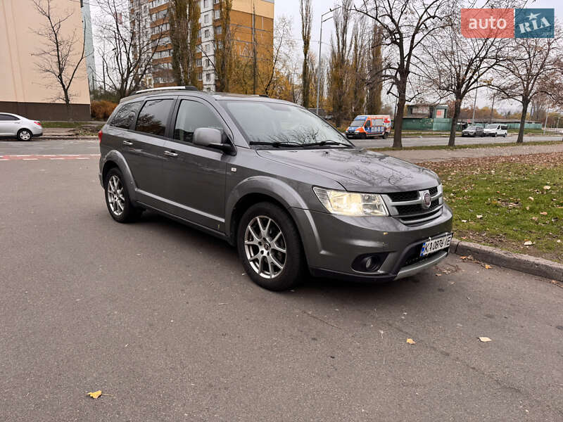 Внедорожник / Кроссовер Fiat Freemont 2012 в Киеве