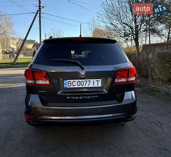 Позашляховик / Кросовер Fiat Freemont 2014 в Львові фото 11 Позашляховик / Кросовер Fiat Freemont 2014 в Львові