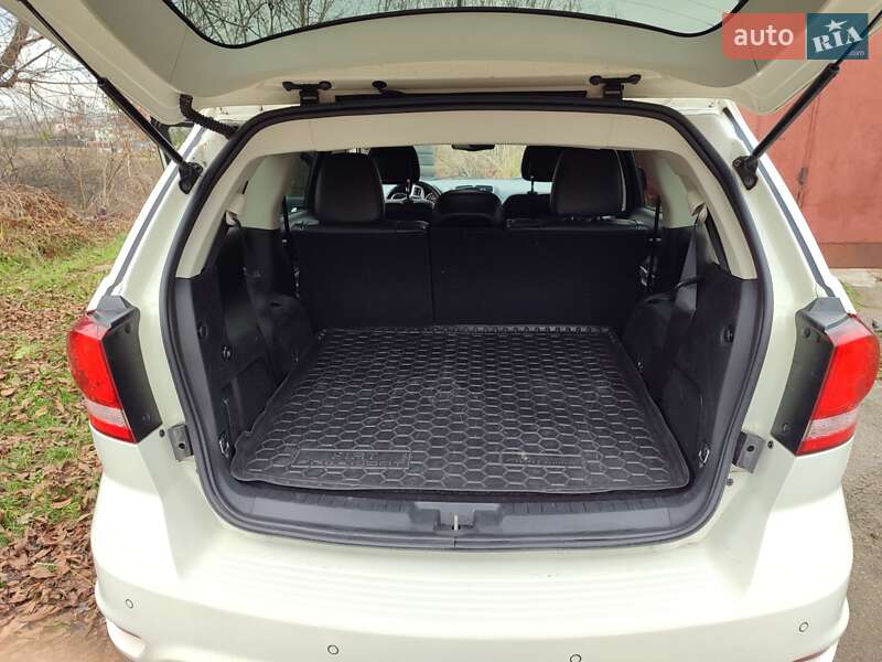 Внедорожник / Кроссовер Fiat Freemont 2013 в Львове фото 2 Внедорожник / Кроссовер Fiat Freemont 2013 в Львове