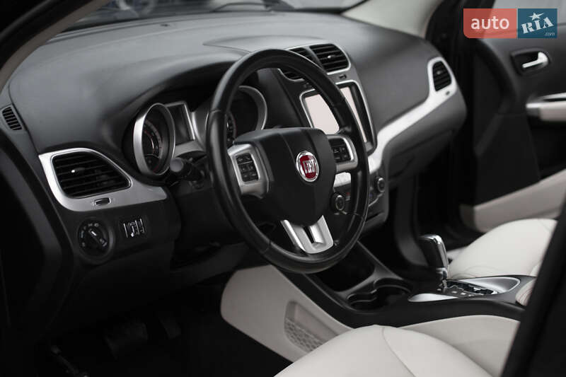 Позашляховик / Кросовер Fiat Freemont 2013 в Самборі