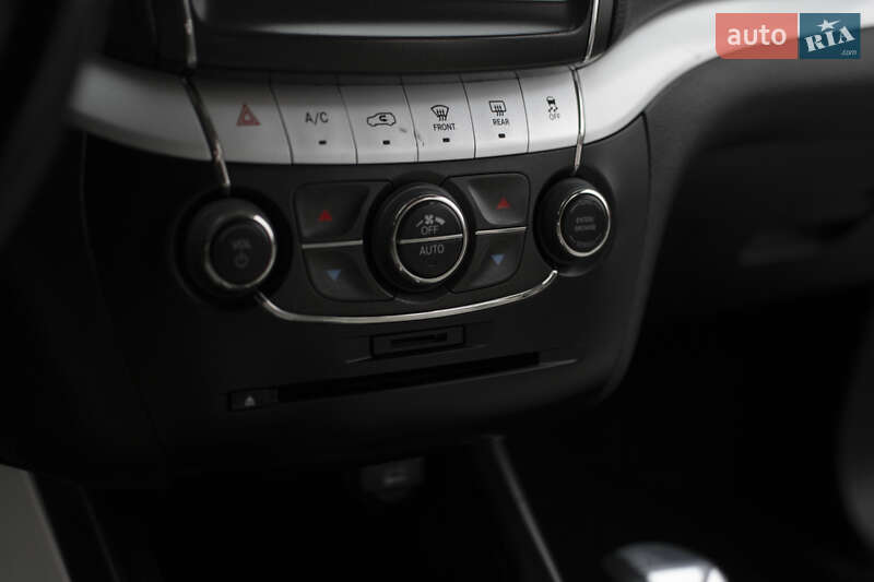 Позашляховик / Кросовер Fiat Freemont 2013 в Самборі