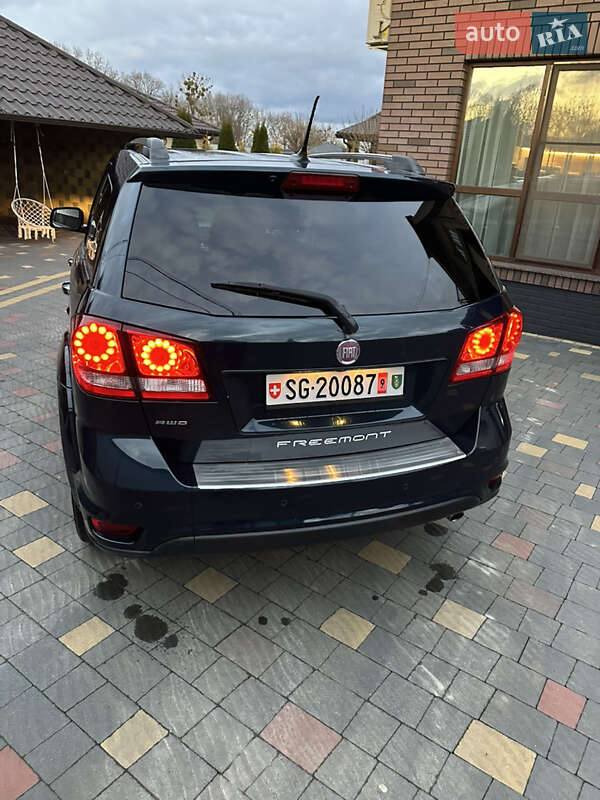 Позашляховик / Кросовер Fiat Freemont 2013 в Луцьку
