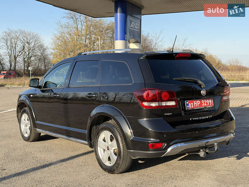 Позашляховик / Кросовер Fiat Freemont 2015 в Радивиліві