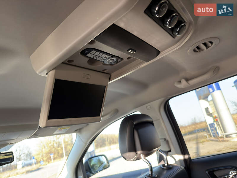 Позашляховик / Кросовер Fiat Freemont 2015 в Радивиліві