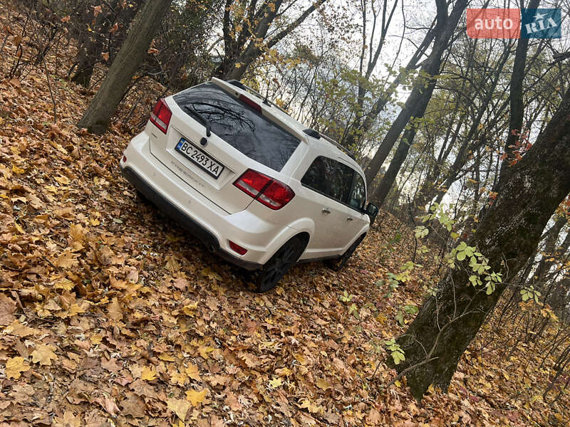 Внедорожник / Кроссовер Fiat Freemont 2013 в Пустомытах