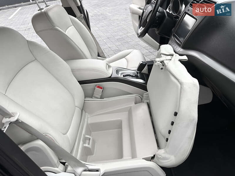 Позашляховик / Кросовер Fiat Freemont 2013 в Самборі